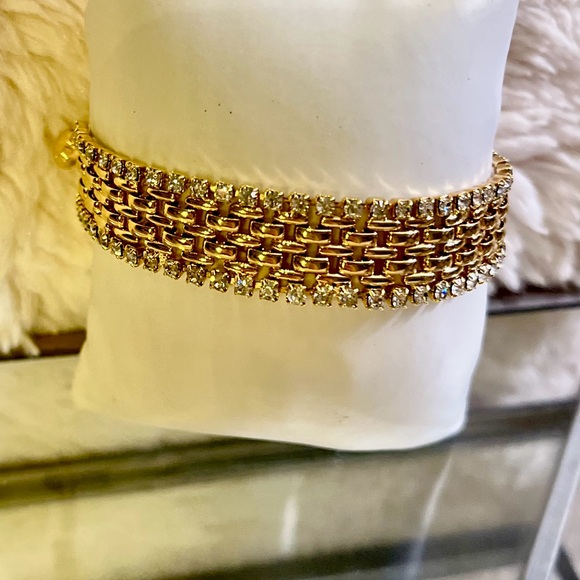 Gold Woven Chain Women's Bracelet with Authentic Crystals